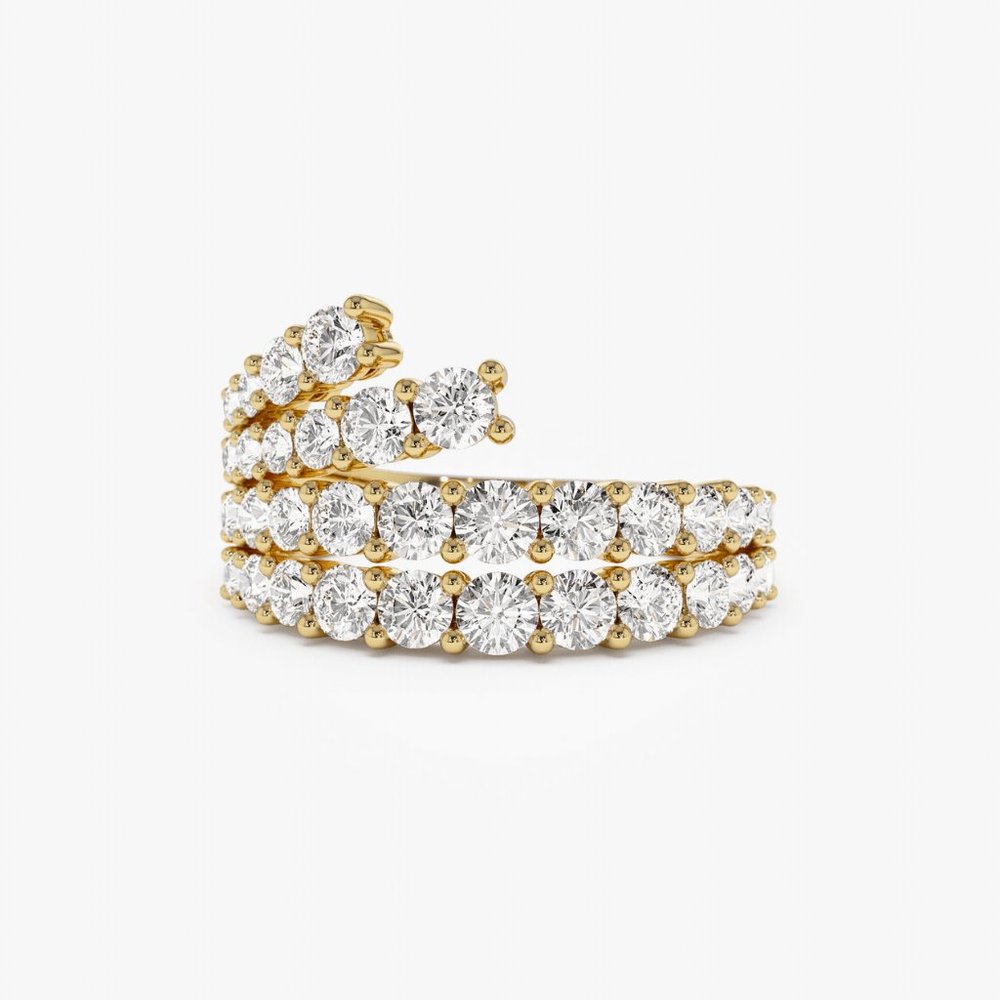 Violet's Enchanting Diamond Ring